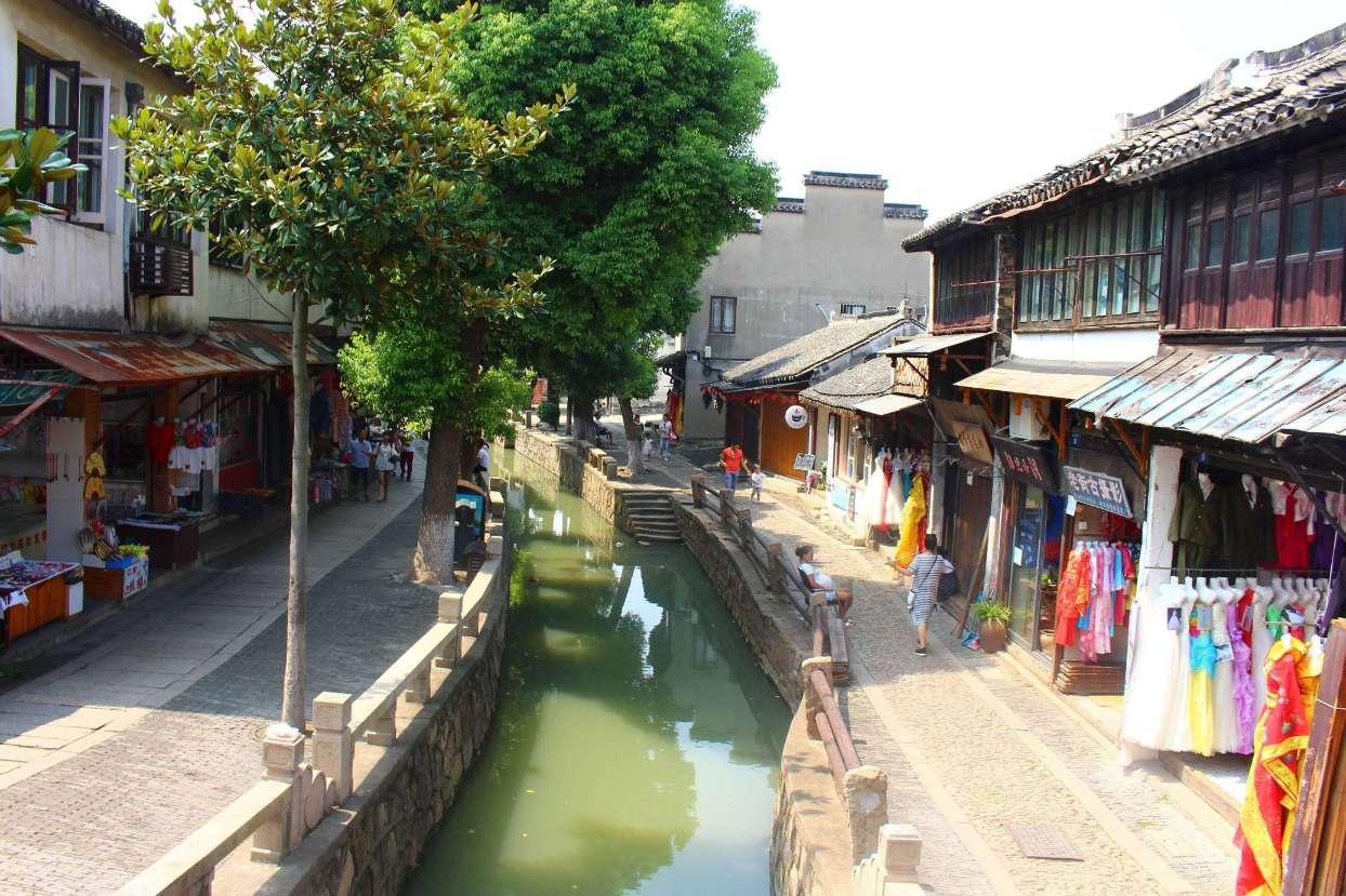 《打赢开局战 实现“开门红”——县（市、区）委书记、市直部门及企业负责人访谈》刘吉飞：干在实处走在前列勇立潮头 推动高质量发展
